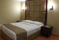 Others 3 Hotel Menteng 1