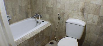 Others 5 Hotel Menteng 1