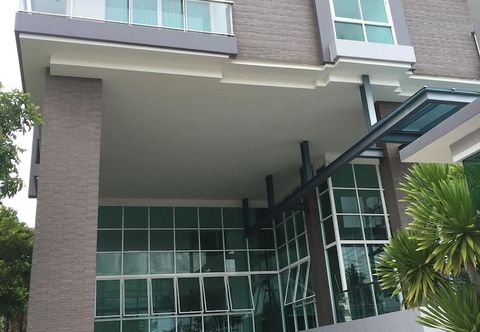 Others The Winner Condo- 713 By Axiom