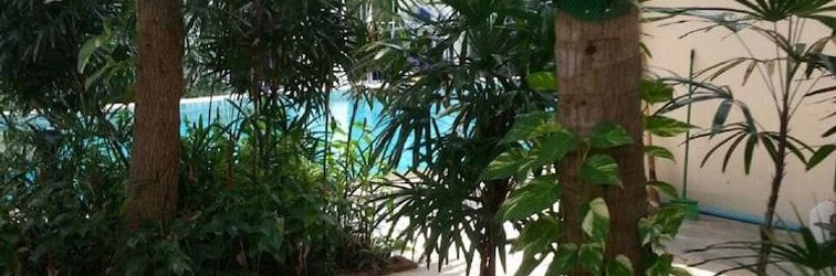 Others Paradise Park