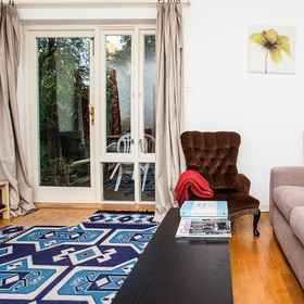 Charming Peaceful 2 Bed With Parking And Garden 1, Hotel Bunsik Camden