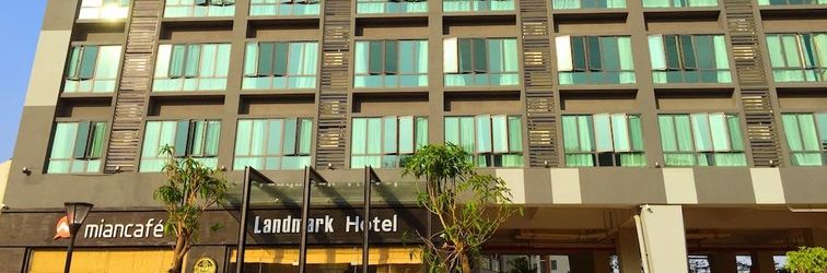 อื่นๆ Landmark Hotel
