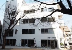 Lain-lain 2 Turn Table Hostel