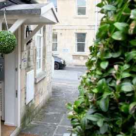 The Old Smithy Loft 1, Hotel Chew Stoke