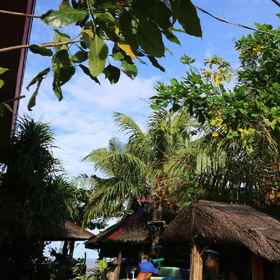 Old Parola Seaside Cottages1 , 飯店Diguisit Beach