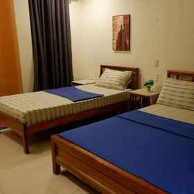 Island Breeze Hostel Cebu Central 1, Hotel CG academy gate