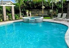 Lain-lain 2 Heffron Manor