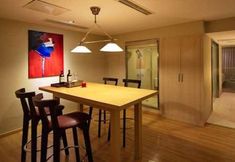 Others 5 Tulip Inn Mareka City Chengdu