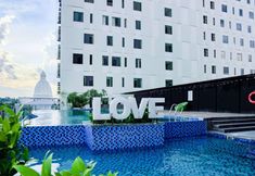 Others 2 Golden Tulp Essential Pekanbaru