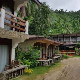 Tres Verdes Resort Resto Bar 1, Hotel LOCO BAR