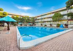 Others 7 The Block215