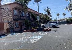 Others 2 Motel 9-Oceanside