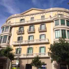 Bachome Gallery B&B 1, 테투안 호텔