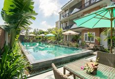 Lain-lain 5 Blooms Boutique Village