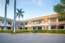 Lain-lain Grupo Costa De Oro Quallity Inn