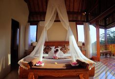 อื่นๆ 5 Warisan Ubud Villa