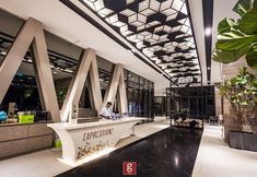 기타 3 Expressionz Professional Suites by G Suites