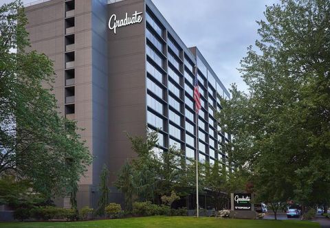 Others Graduate Eugene