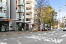 其他 Decorated Central City Apt w 2 Bathrooms