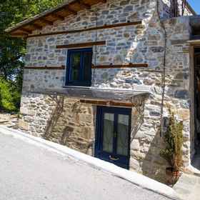 ゲストハウス アイリス 1, Dimos Alonnisosホテル