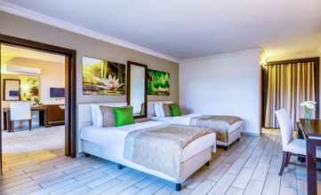 Bedroom 4 Marmaris Bay Resort By Mp Hotels