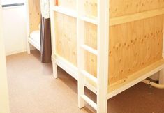 Others 7 Hostel Enisia Namba