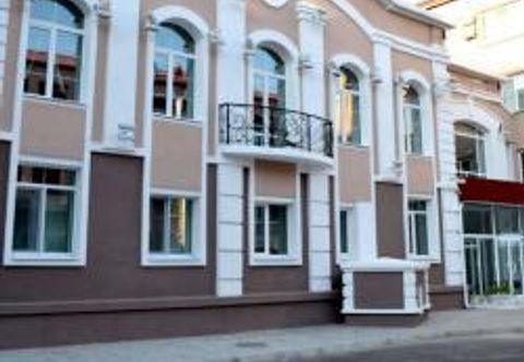 Others Na Naberezhnoi