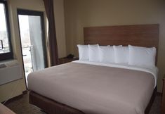 Lainnya 7 Astoria Delancy Inn & Suites