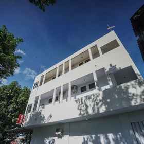 Putri Kesia Rooms 1, Hotel Mapanget