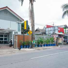 Rumah Teteh 1, Hotel Taman Sari Bukit Bandung Blok 2 No 2 Kelurahan Sindangjaya Kecamatan Mandalajati Kota Bandung