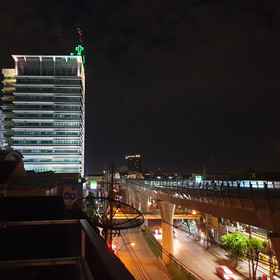 Ze Residence Bang Aor1 , 飯店T-Square (Tang Hua Seng) Department Store Thonburi