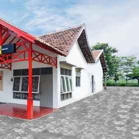 Griya Sae Guesthous1 , 飯店Plantungan