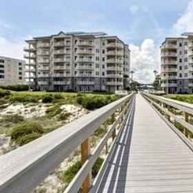 Căn hộ sang trọng với tầm nhìn ra Đại Tây Dương từ ban công riêng của Redawning 1, Khách sạn Nassau County