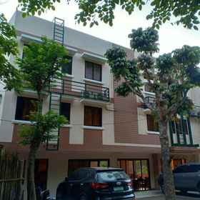 Dayunan Pili Tree Tourist Inn 1, Hotel LOCO BAR