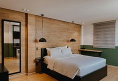 기타 6 Chill Suites