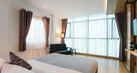 기타 2 Chill Suites