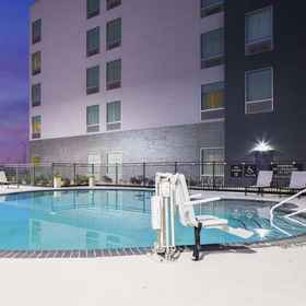 Homewood Suites by Hilton DFW Airport South1 , 飯店River Legacy Living Science Center