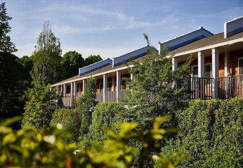 Others Journey East Hampton