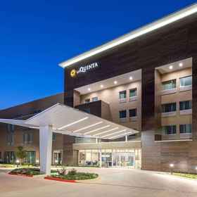 La Quinta Inn & Suites Round Rock East1 , 飯店星牧场高尔夫俱乐部