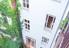 Others 4 Belfort Rooms & Apartments