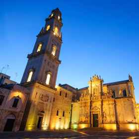 เล ลูมินาเรีย บีแอนด์บี 1, โรงแรม & ที่พัก Roman Amphitheatre of Lecce