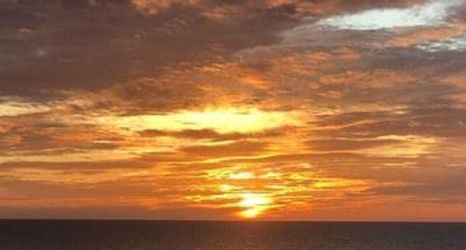 Lainnya 2 Striking Ocean View Condo With Private Walkway To The Beach By Redawning