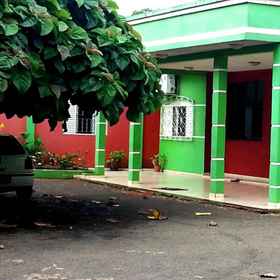 Hotel Sinhá Moça 1, Hotel Guarani Forest Zoological Park