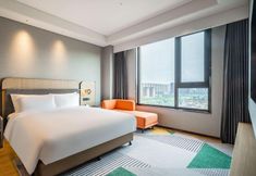 Others 6 Holiday Inn Xi'an East