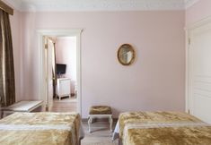 อื่นๆ 6 Romantic Hotel