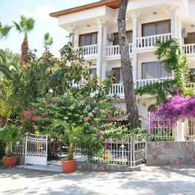 チャルクチュ ホテル マルマリス 1, ムーラホテル