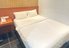 Others 4 Nite And Day Hotel Nangapinoh