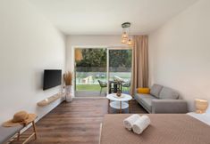 Others 4 Theros Suites