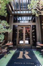 Others 4 Zeno Suites Hotel