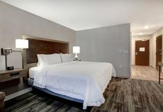 Lain-lain 6 The Landing Hotel & Conference Centre